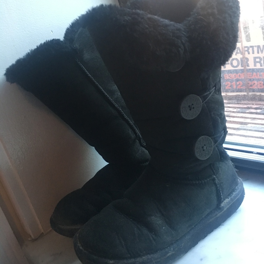 Ugg Tall Black Bailey Button Triplet